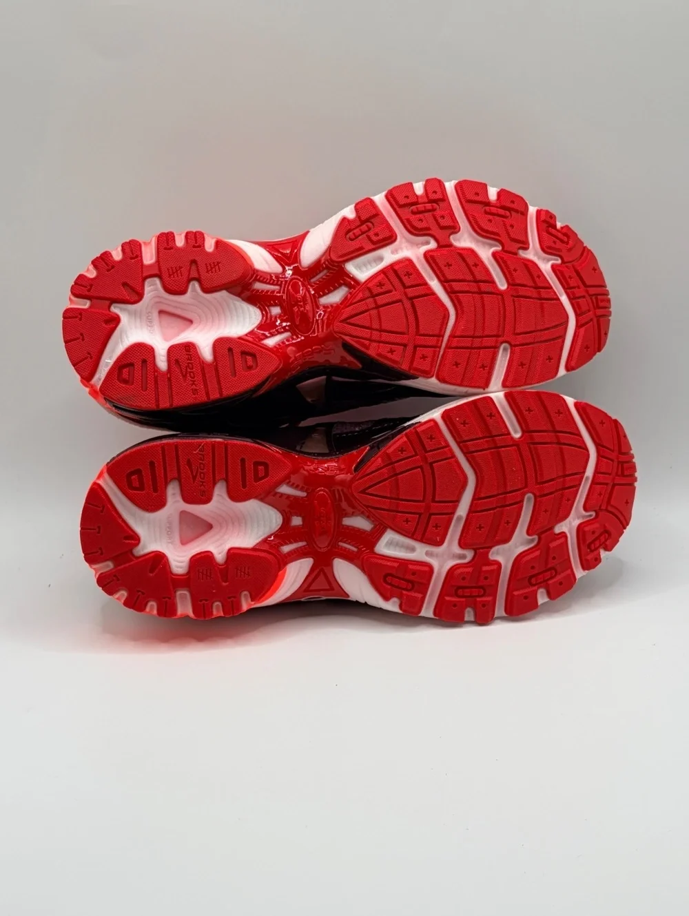BROOKS X AFEW x Adrenaline COLLAB GTS 10 Running